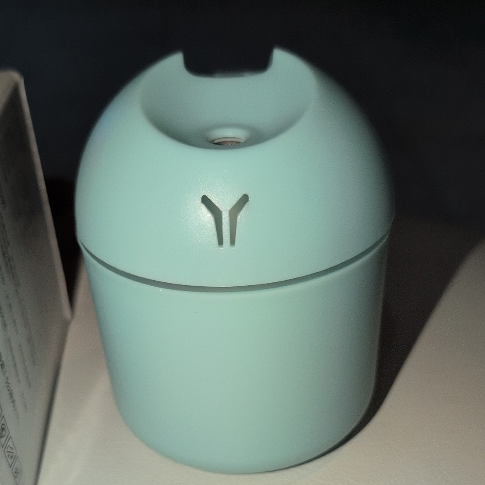 Aqua Blue Aroma Diffuser New In Box